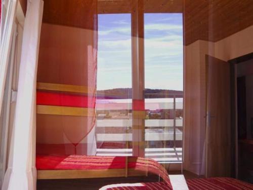 One Bedroom Apartment with Balcony 2