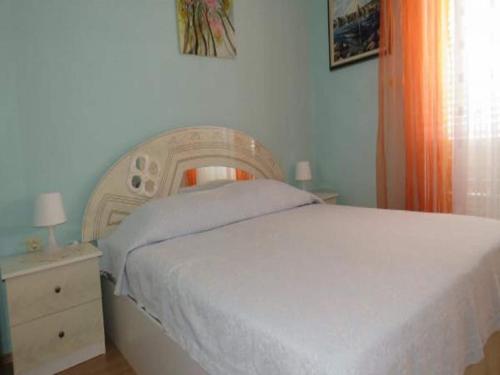 One Bedroom Apartment with Balcony 1