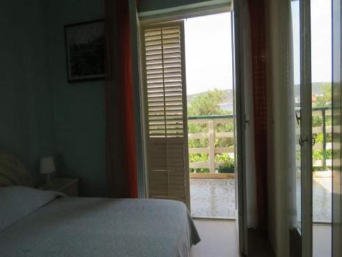 One Bedroom Apartment with Balcony 1
