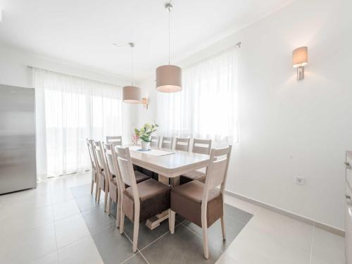 Four Bedroom Villa with Sea View and Private Pool Villa 8