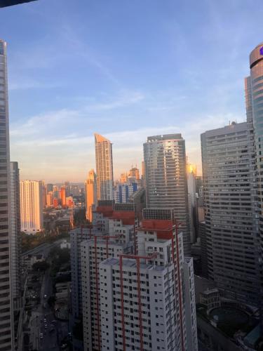 Ein allgemeiner Blick auf Sampong oder ein Stadtblick von der Ferienwohnung aus