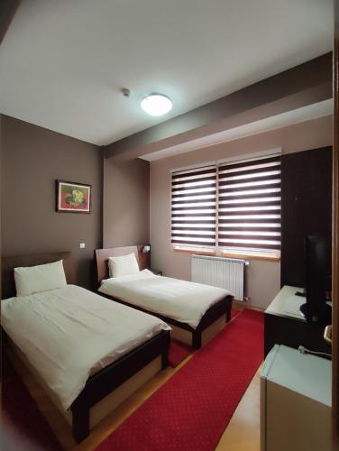 Premier Hotel