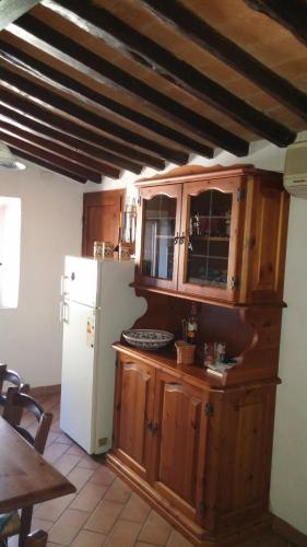 A kitchen or kitchenette at Appartamento Martina
