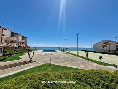 Ravda Holiday Village 1-bed seaview apartment