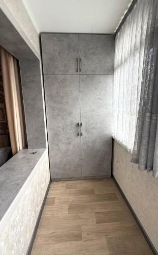 Gambar di galeri bagi Arte Apartment di Bishkek