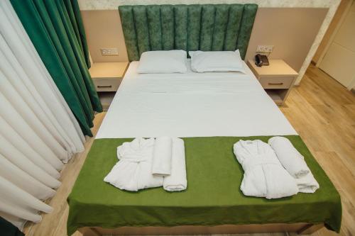 Foto dalla galleria di Hotel Neon a Batumi