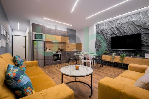 Emerald Suite