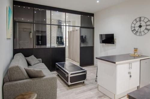 2 pièces moderne et climatisé - Rue Meynadier