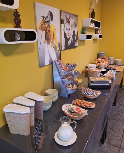 Jídlo v hotelu nebo okolí