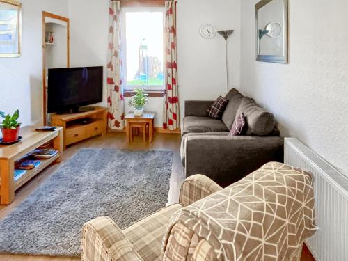 TV a/nebo společenská místnost v ubytování Burnside Place