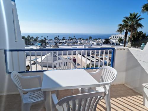 Apartamento Sami vista al mar y piscina