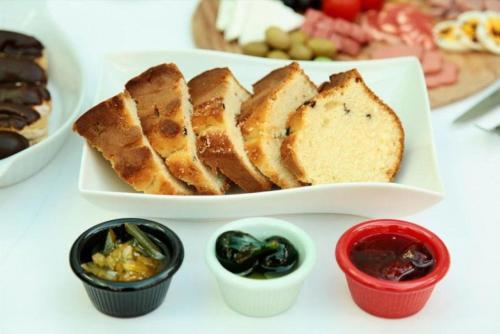 Jídlo v hotelu nebo okolí