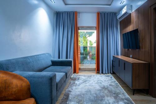 TV a/nebo společenská místnost v ubytování Dilic Apartment