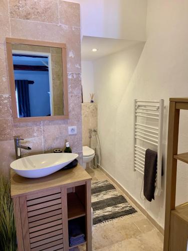 Koupelna v ubytování La Maison Provençale