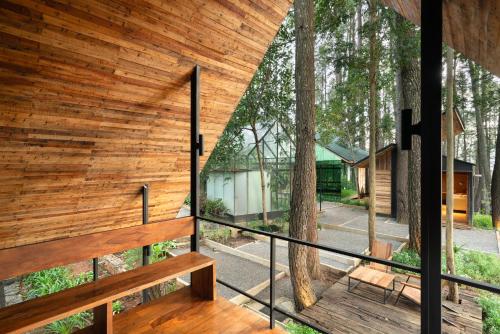 Κήπος έξω από το Kaya Retreats