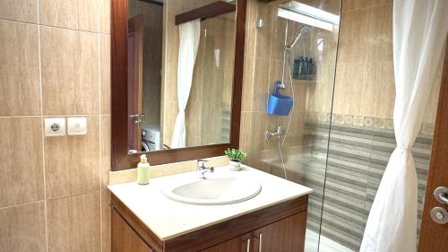 Love Stay 80m Sun Deck by Deihu Experiences
