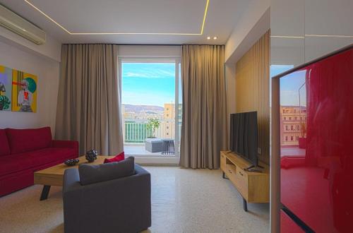 Piraeus Harbor Hideaway