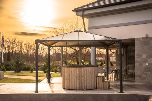 Fehér Akác Wellness Vendégház