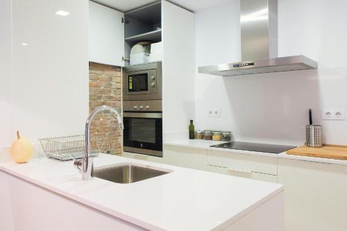 Bright Industrial Loft Barcelona Center photo 15