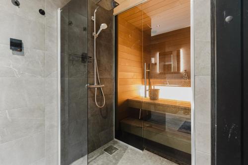 Ένα μπάνιο στο Modern house