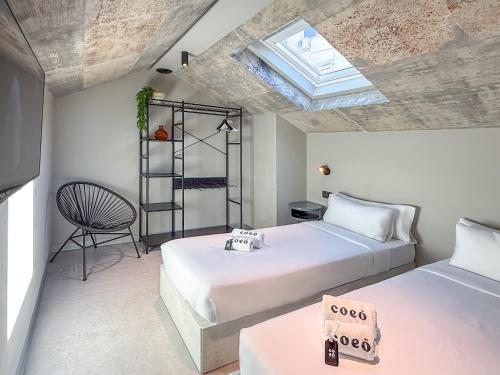 Coeo Hernan Ruiz Rooftop Pool Hostel photo 82