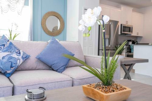 NEW to Market 5 Bed - Storey Lake Retreat photo 11