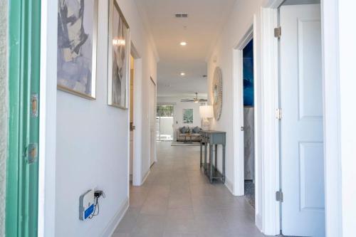 NEW to Market 5 Bed - Storey Lake Retreat photo 28