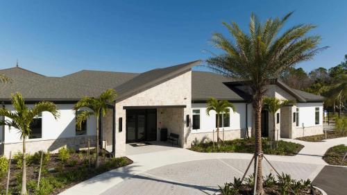 NEW to Market 5 Bed - Storey Lake Retreat photo 96