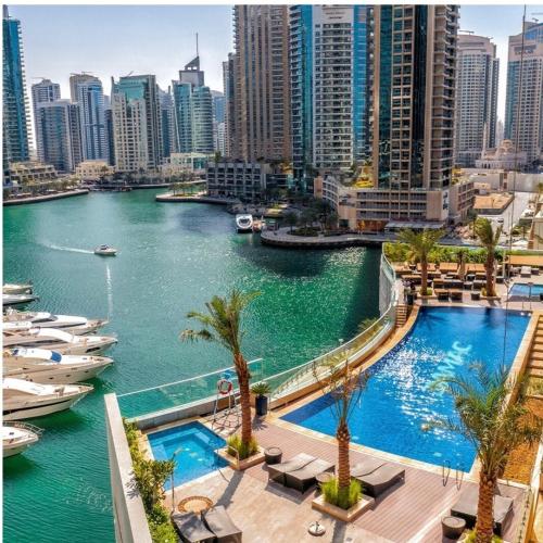 Lavish Marina Gem - Dubai Eye Views - Infinity Pool