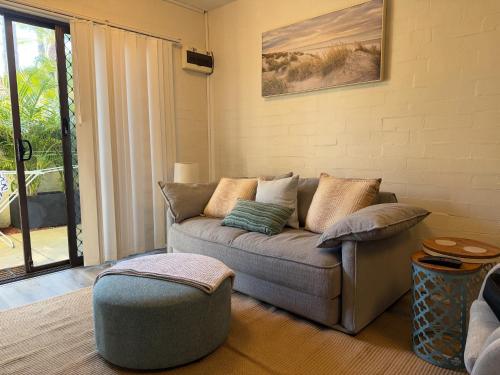 Χώρος καθιστικού στο Sea49 Apartment - Mandurah Family Resort