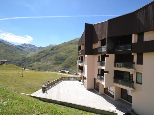Les Menuires: 2 Pièces, 4 Pers, Pieds des Pistes, Parking Inclus - FR-1-452-405