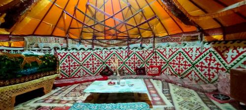 Fotografie z fotogalerie ubytování Юрта Qyran v destinaci Türgen