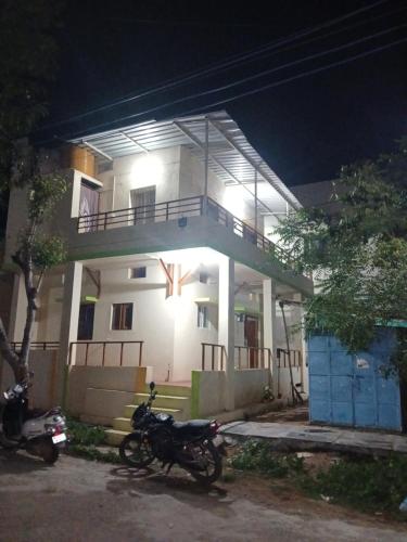 Edificio en el que se encuentra la habitación en casa particular