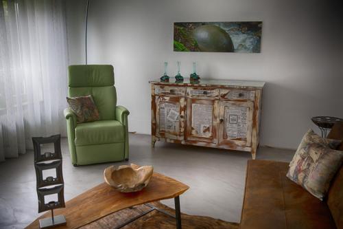 Χώρος καθιστικού στο Avantgarde Living