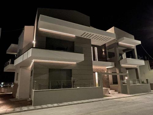 Kairos luxury apartments Fanari 2