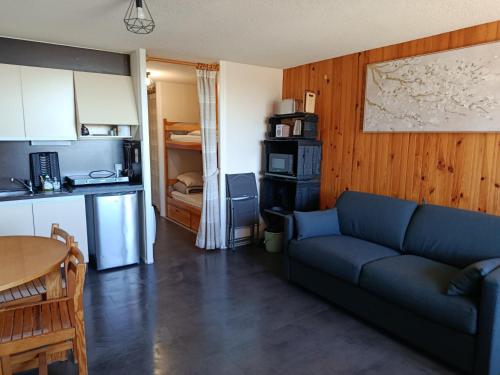 Kuchyň nebo kuchyňský kout v ubytování Appartement situé en plein centre à deux pas des pistes.
