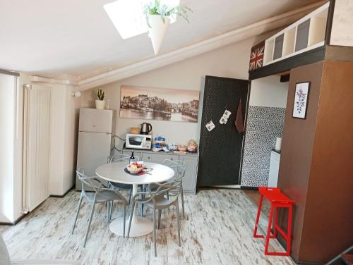Nhà bếp/bếp nhỏ tại La petite maison de Claire