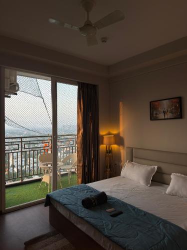 Ένα ή περισσότερα κρεβάτια σε δωμάτιο στο Visitor Stop