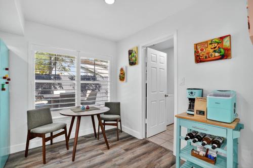 Gallery image of Game-Themed Stay with Hot Tub & Arcade home in The Woodlands