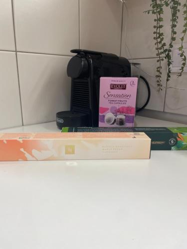 Kaffe- och tefaciliteter på CUBE Bucin