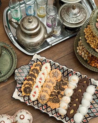 Jídlo v hostelu nebo okolí