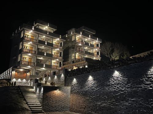 Clădirea în care este situat/ăcomplexul