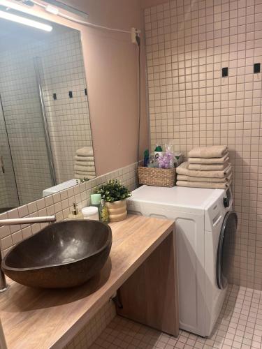 Phòng tắm tại Right by Alexander Kiellands