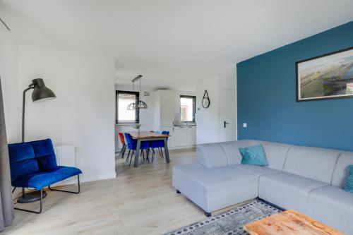 Posezení v ubytování Groenlake Villa 16 - 6 persoons vakantie bungalow