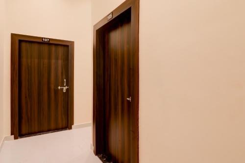 Fotografie z fotogalerie ubytování SPOT ON Hotel Global v destinaci Rūdarpur