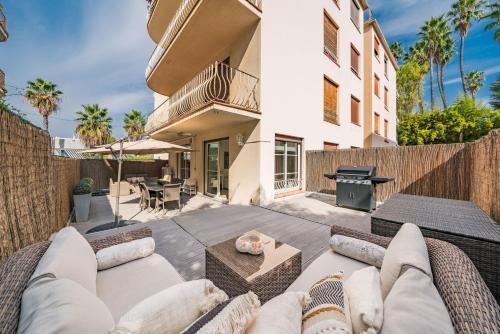 3 pièces rénové - Terrasse d'angle - Proche Croisette