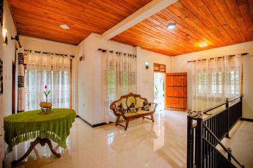 Ένα ή περισσότερα κρεβάτια σε δωμάτιο στο Yala Sunset Villa