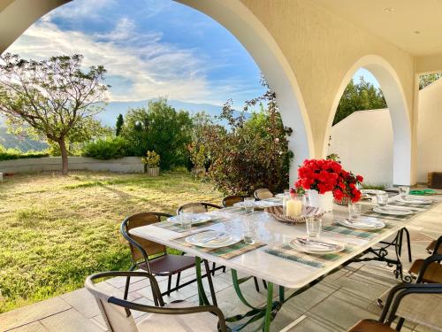 Κήπος έξω από το Villa Zen Kyriakos Magnificent Vibes