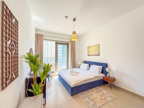 Chic Stay in Sparkle Towers