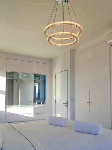 Riverside Luxe 1BR Retreat in Expo